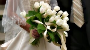 hand bouquet wedding minimalis elegan